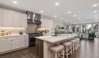 800 Grand Ave 105, Carlsbad, CA 92008
