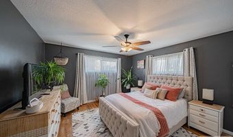 880 8th St, Idaho Falls, ID 83401