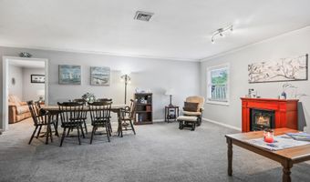 149 Idlewild Ln, Aberdeen, NJ 07747