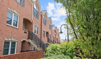 6908 FAIRFAX Dr 306, Arlington, VA 22213