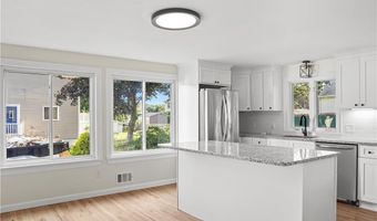 149 Yeoman Ave, Cranston, RI 02920