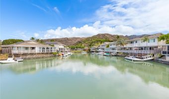 341 Opihikao Pl 422, Honolulu, HI 96825