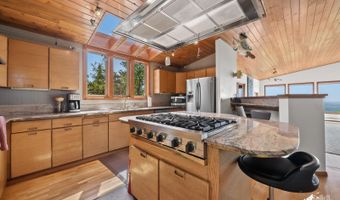 11411 Snowline Dr, Anchorage, AK 99507