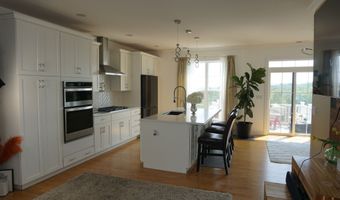 127 Brentwood Cir 127, Danbury, CT 06810