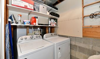 1157 Runningbrook Ct, Avon, IN 46123