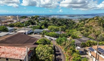 99-402 Aiealani Pl A, Aiea, HI 96701