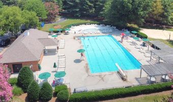 111 Lonetree Ct, Advance, NC 27006