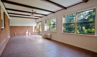 316 FARM Rd, Aberdeen, MD 21001