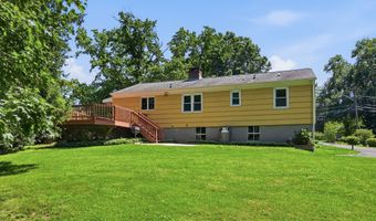 30 Maple Row, Bethel, CT 06801