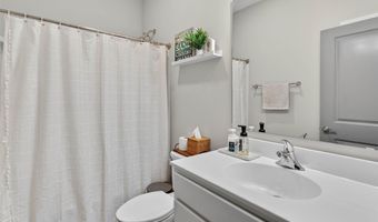 1421 Primrose Dr SE, Altoona, IA 50009