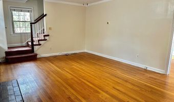 2701 13TH St S, Arlington, VA 22204