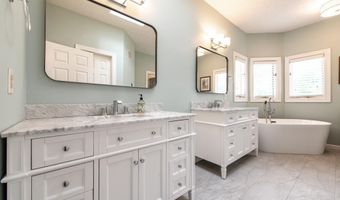 605 Holley Lake Rd, Aiken, SC 29803