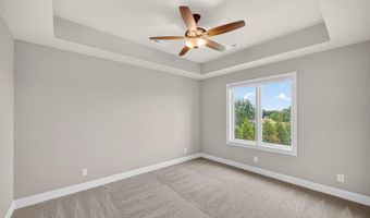 5400 Windrose Ln, Ames, IA 50014