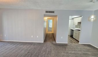 512 ORANGE Dr 30, Altamonte Springs, FL 32701