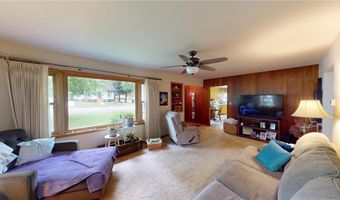 1402 W Clark St, Albert Lea, MN 56007