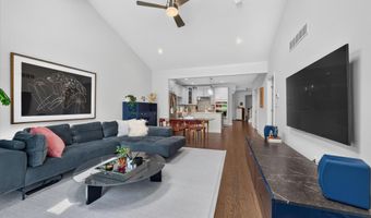 3062 N Spurway Dr, Ann Arbor, MI 48105