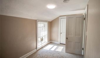 1011 State St, Alton, IL 62002
