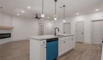 3 Sean Ln, Bella Vista, AR 72714