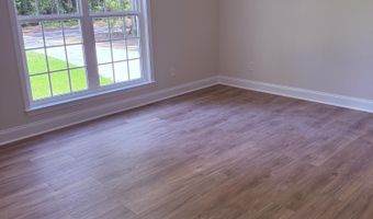 73 Hickory St, Barnwell, SC 29812