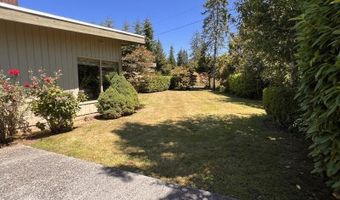 92768 Pearson Rd, Astoria, OR 97103
