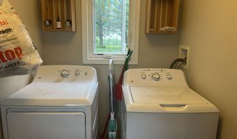 5930 WAZEECHA Ave, Wisconsin Rapids, WI 54494