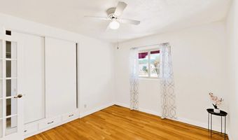 805 INDIANA St SE, Albuquerque, NM 87108