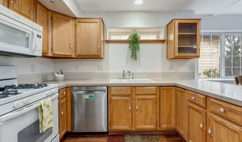 4196 SE PINEHURST Ave, Milwaukie, OR 97267