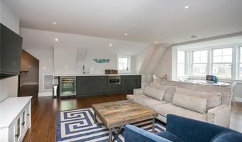 25 Dearborn St 2, Newport, RI 02840