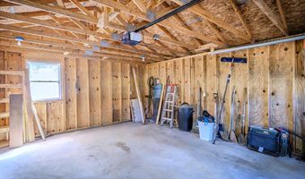 31 Herrick Rd, Belfast, ME 04915