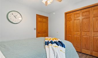 315 Fairgrounds Rd 104, Alexandria, MN 56308