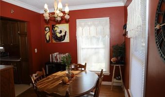 703 Maple St, Alexandria, MN 56308