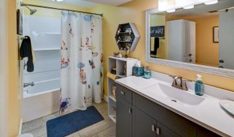 4101 Donald Dr, Madison, WI 53704