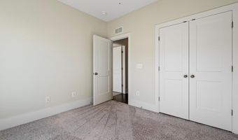 20092 OLD LINE Ter, Ashburn, VA 20147