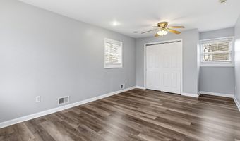 39 Harborage Ave, Bayville, NJ 08721