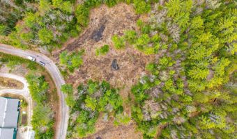 4 Forest Dr, Albany Twp., ME 04217