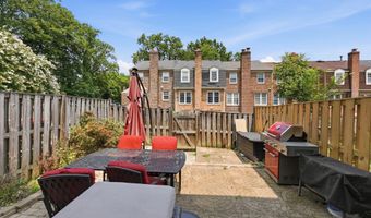 7474 ZANUCK Ct, Annandale, VA 22003
