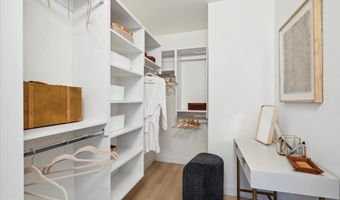 1-5 DOCK St 402, Philadelphia, PA 19106