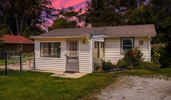 5358 S Highpoint Dr, Albion, IN 46701