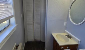 310 S Wickham St, Alvord, TX 76225
