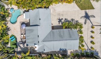 155 CRESCENT Dr, Anna Maria, FL 34216