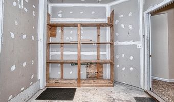 5832 COWLING Ct, Alexandria, VA 22304
