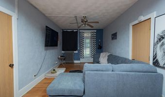 306 W 2ND St, Annawan, IL 61234