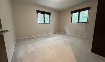 1609 Gateway Dr, Albert Lea, MN 56007