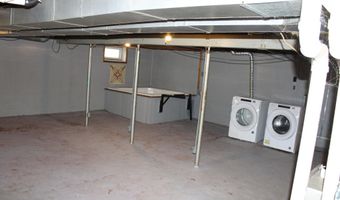254 Church St, Amsterdam, NY 12010