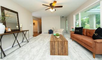 615 Pine St, Allison, IA 50602