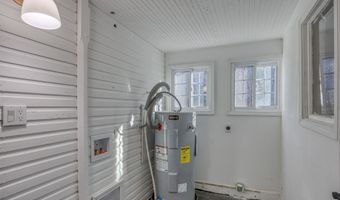 301 W High St, Alba, MO 64830