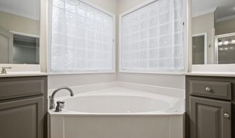 833 LILLIAN Ln, Anniston, AL 36207