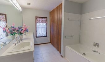 51883 Telegraph, Amherst, OH 44001