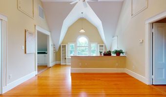 12 Bigelow Cir 3, Boston, MA 02135