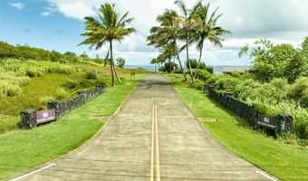 400 Kai Huki Cir Lot 16, Haiku, HI 96708
